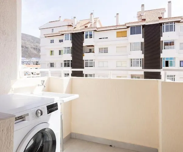 Home2book Paradise Cristianos, Pool & Wifi * Arona